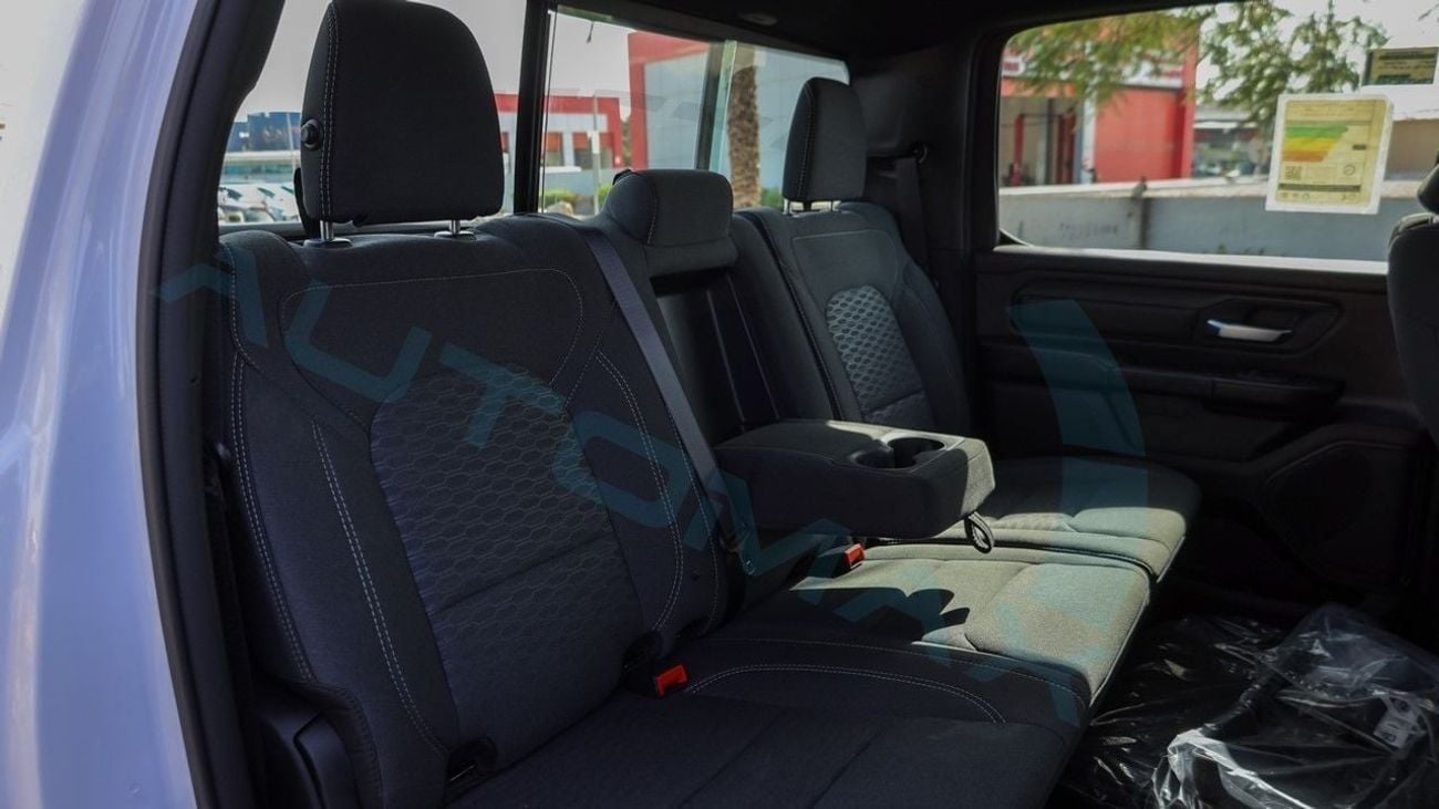 رام 1500 ( Eid al-Adha Offer ) Tradesman Hurricane SO 3.0TT Crew Cab 4X4 2025 GCC With 3 Years Warranty At Dy