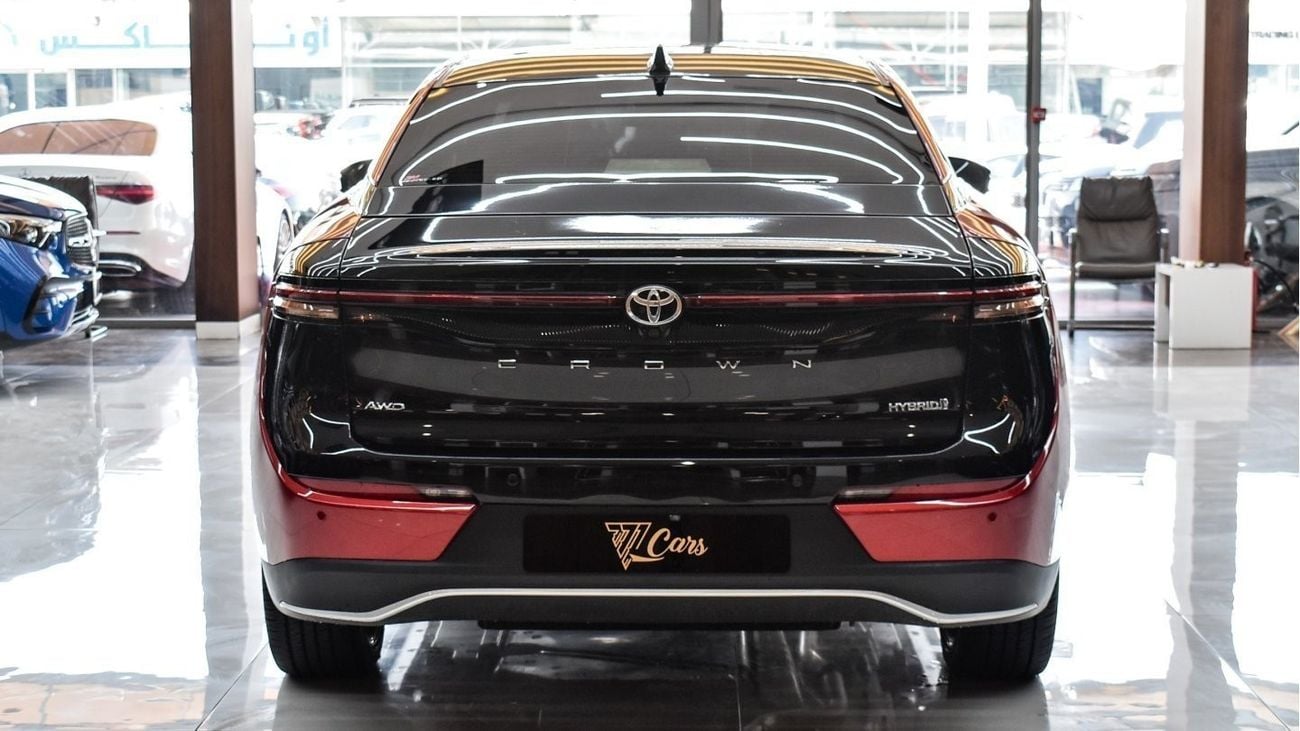 Toyota Crown TOYOTA CROWN HYBRID AWD 2023 ALFUTTAIM WARRANTY