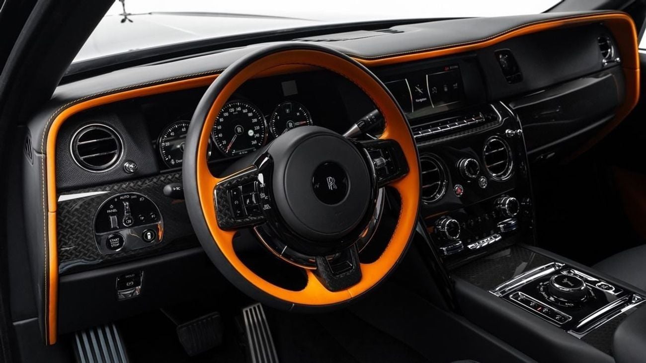 رولز رويس كولينان Black Badge 2024 - GCC - Under Warranty and Service Contract