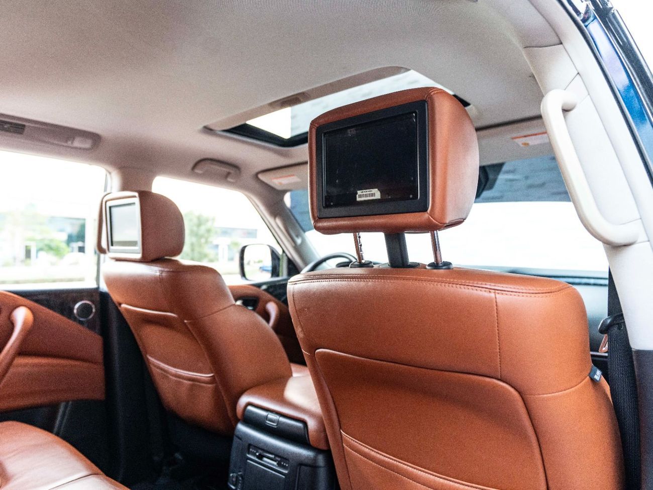 Nissan Patrol LE Titanium 5.6L