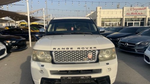 Land Rover Range Rover Vogue HSE Model 2009, Gulf, 8 cylinders, Full option, automatic transmission, odometer 272000