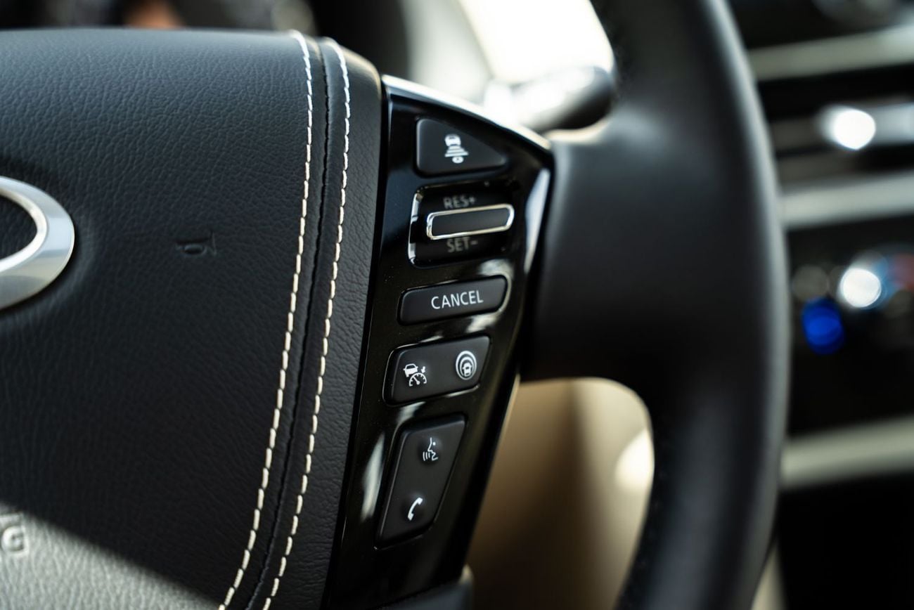 إنفينيتي QX80 LUXE SENSORY PROACTIVE Sensory ProActive 8 5.6L