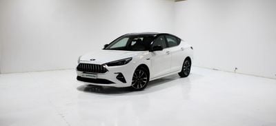 JAC J7 JAC J7 - White with black top