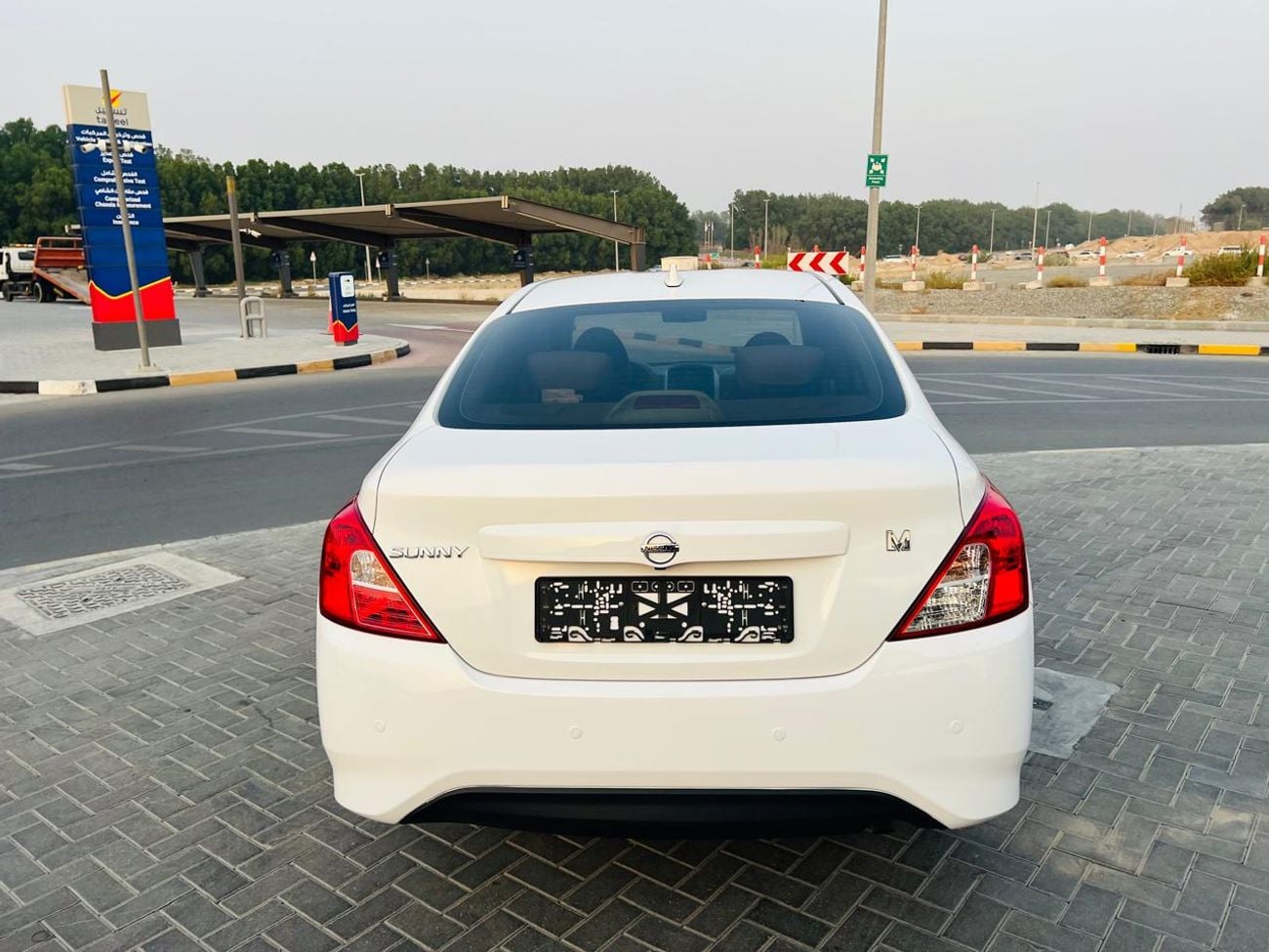 Nissan Sunny SV