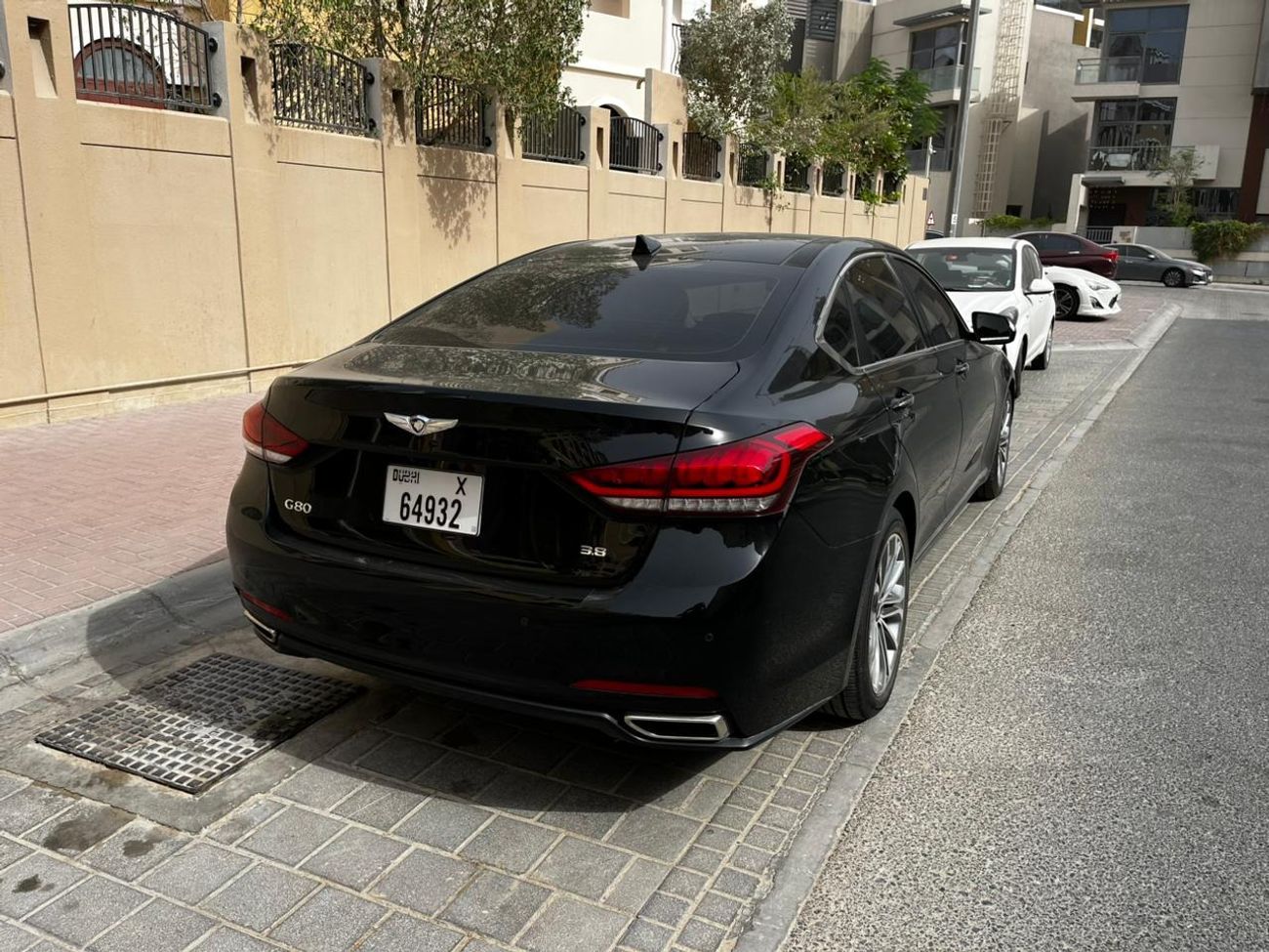 جينيسس G80 Royal 3.8L