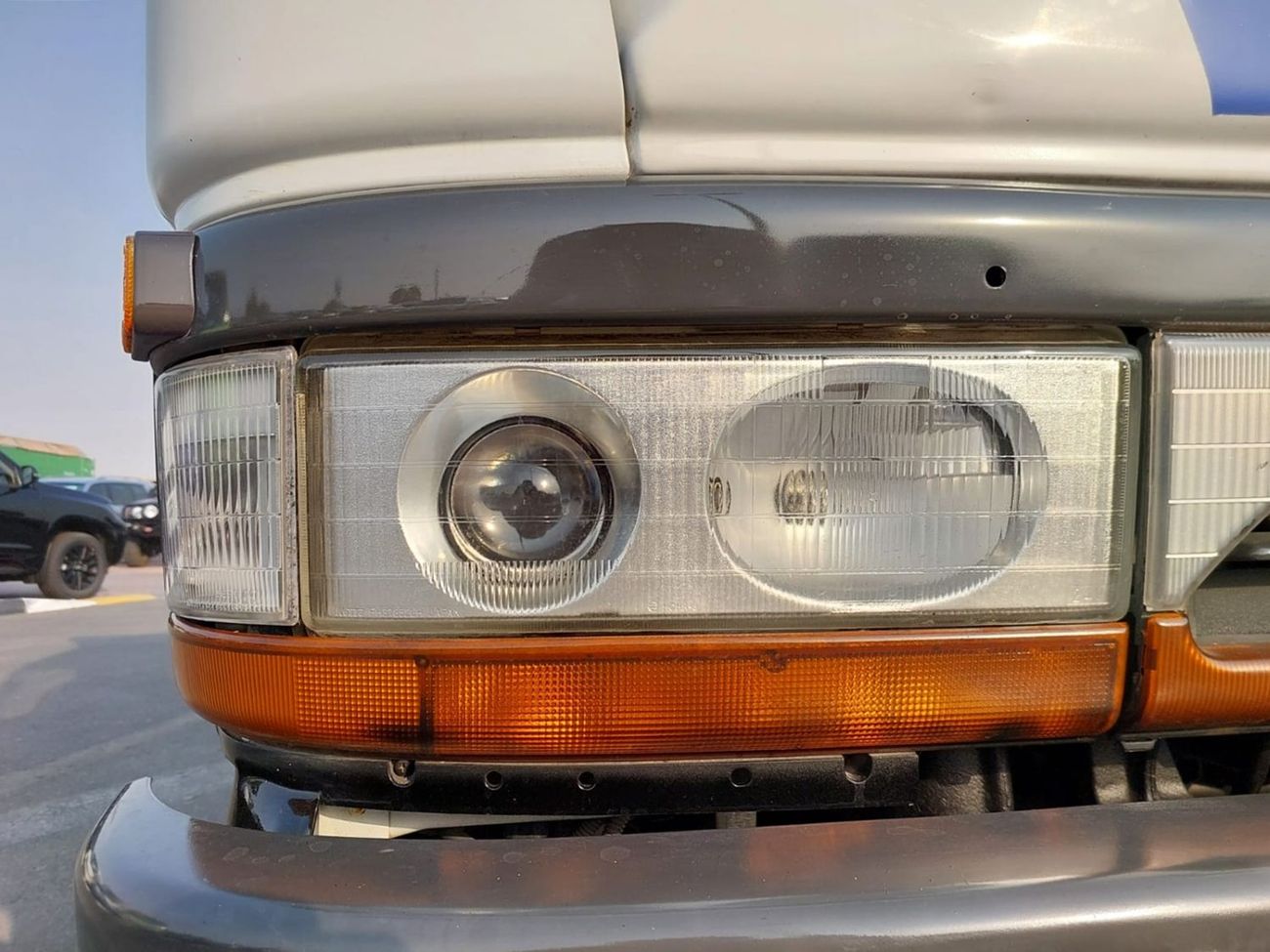 Mitsubishi Fuso Canter MITSUBISHI CANTER TRUCK RHD 1995 MODEL 4.5 L DIESEL MANUAL(PM20263)