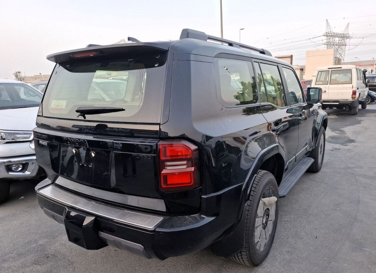 Toyota Prado TOYOTA PRADO 2.4L Luxury Top 2025 With Panoramic GCC (EXPORT ONLY)