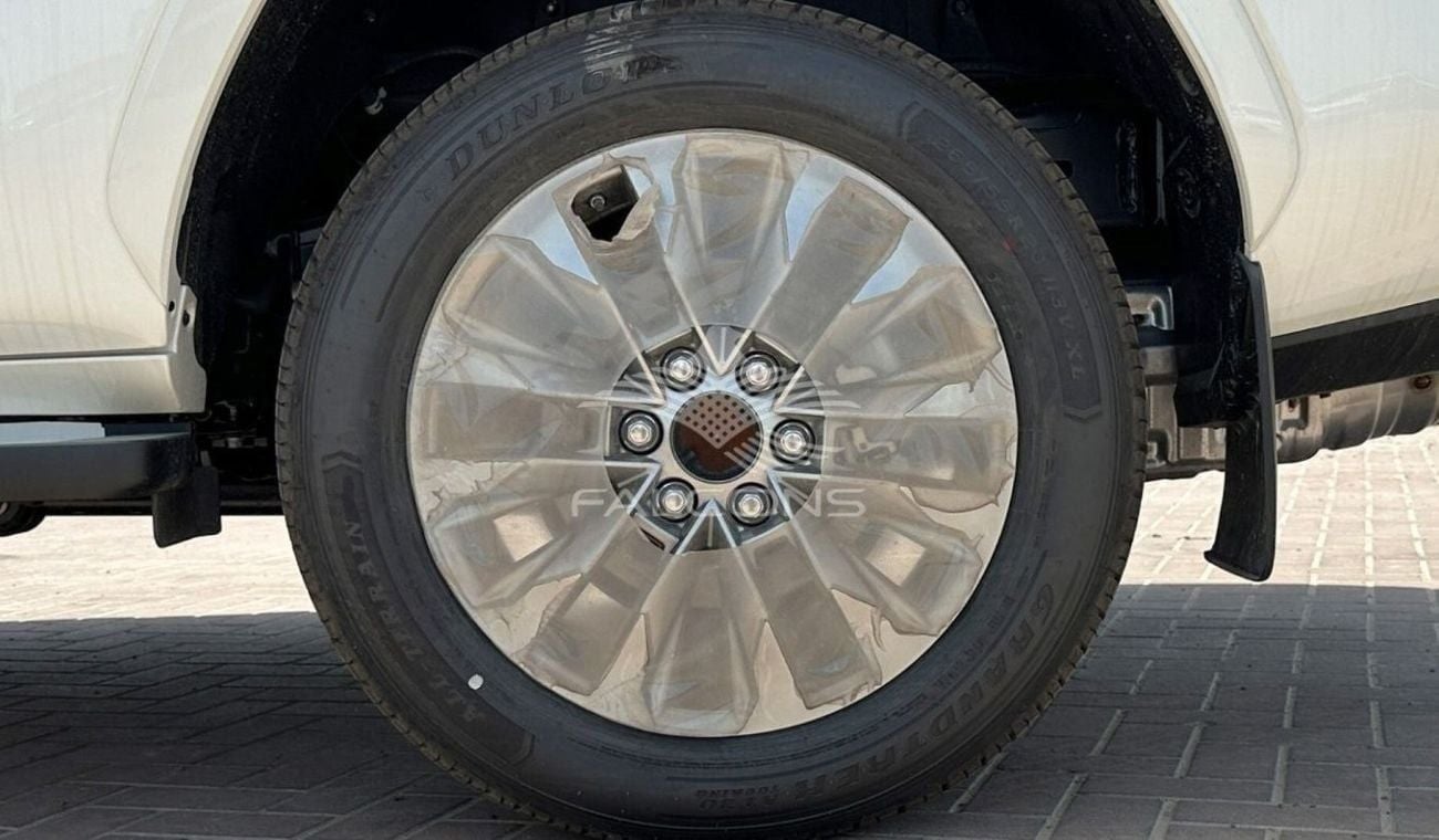 Toyota Land Cruiser 300 4.0L S W GX-R AT