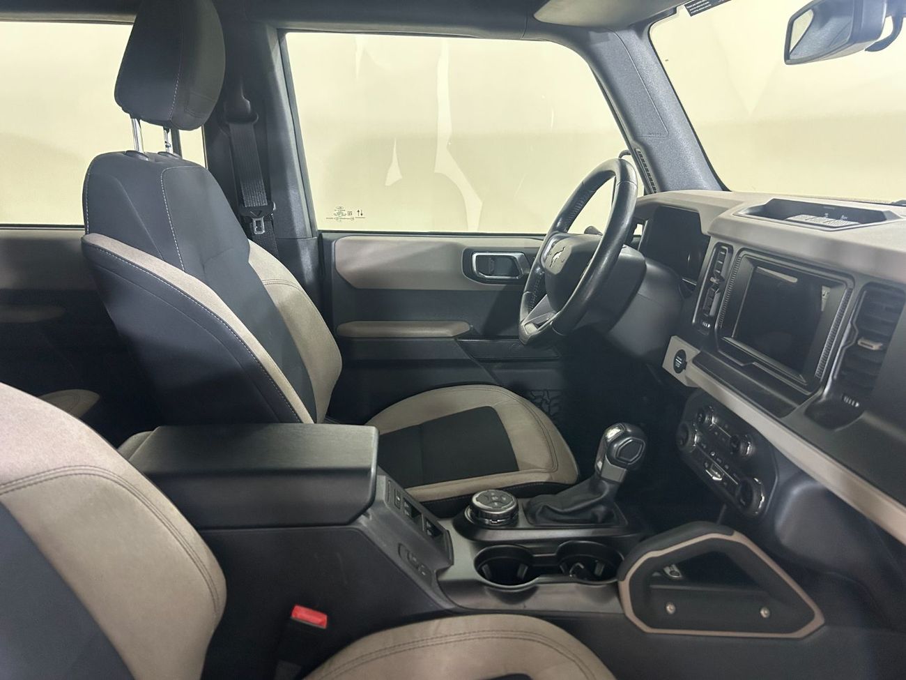 فورد برونكو Big Band 2.3L (5 Seater)