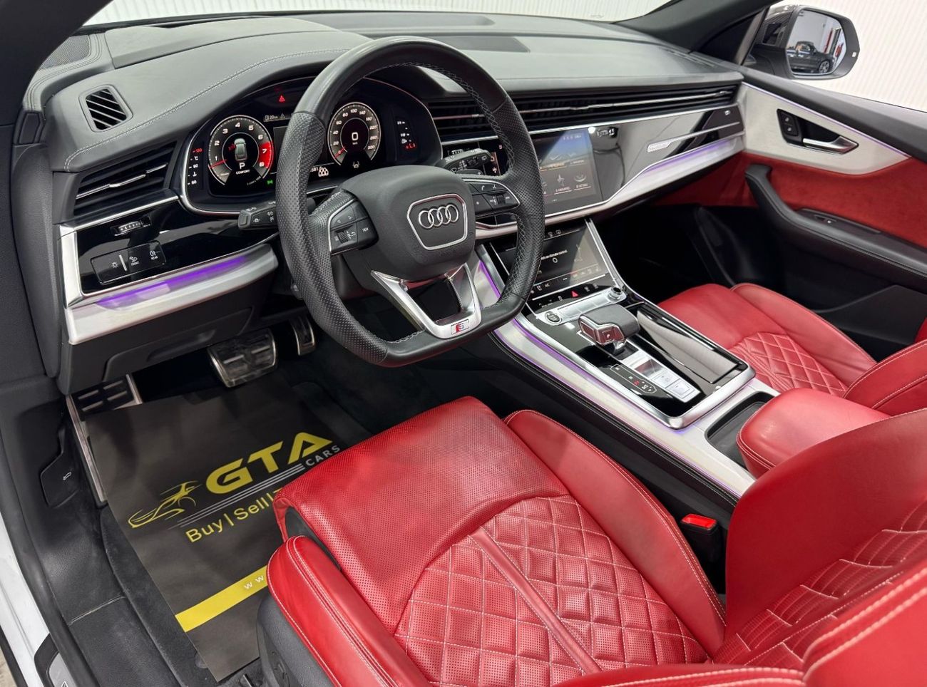 أودي Q8 55 TFSI quattro S Line 3.0L 2021 Audi Q8 S-Line 55TFSI Quattro, 2026 Audi Warranty + Service Pack, F