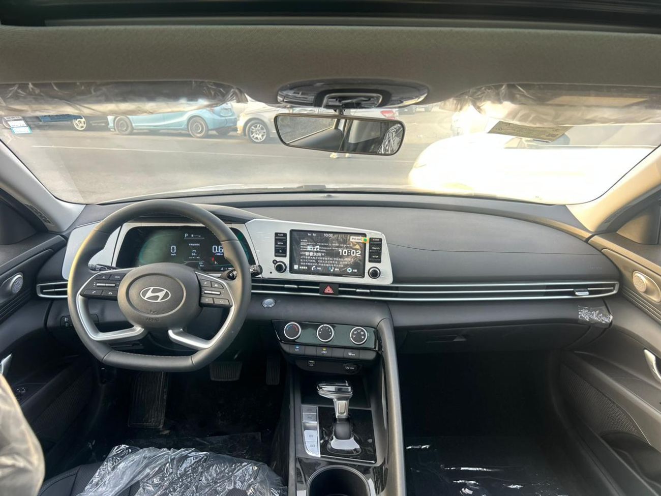 Hyundai Elantra Hyundai Elantra ELITE | 1.5L PETROL | SUNROOF WITH LEATHER | CHINESE SPECS