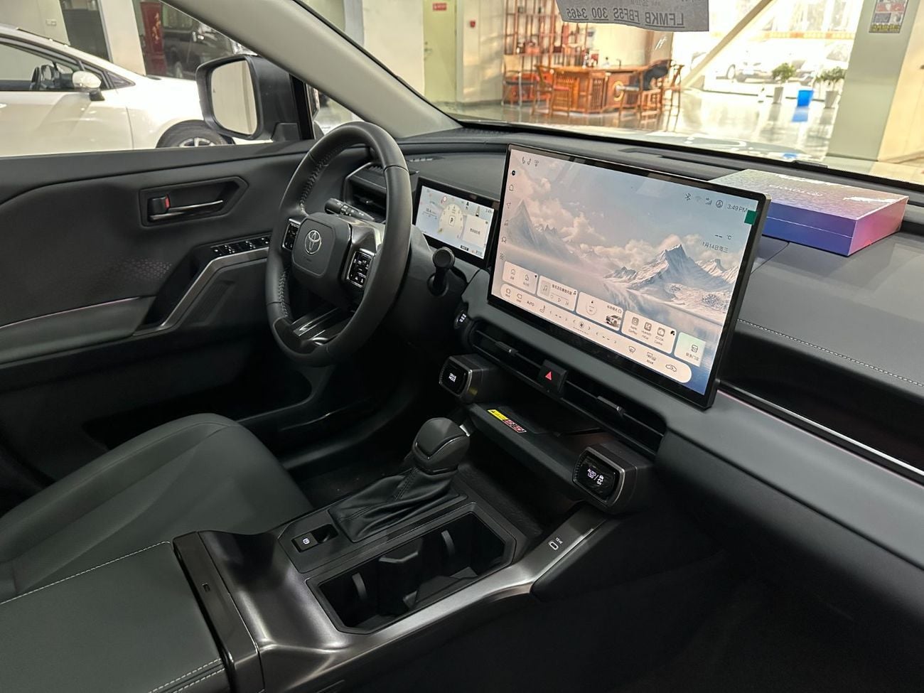 Toyota RAV4 2.5L hybrid 4WD Flagship edition