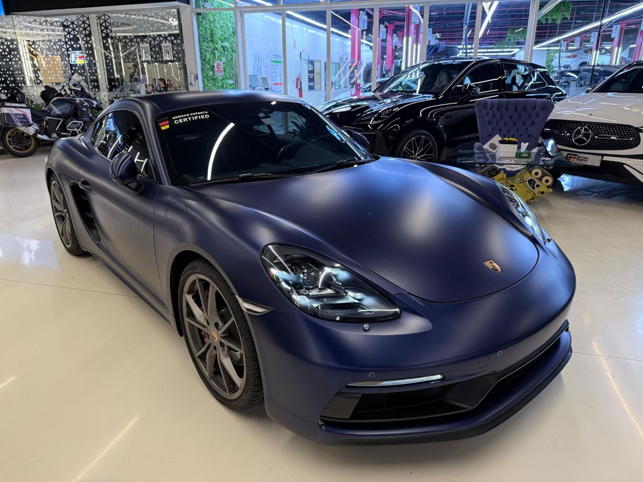 Porsche 718 Cayman GTS 4.0L A/T 2020 Porsche 718 Cayman GTS 4.0 - GCC - Full Warranty and Service till 2027