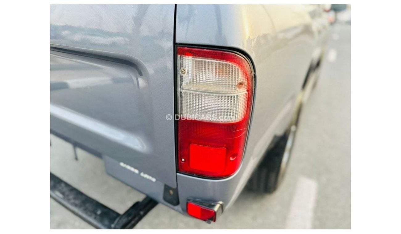 Toyota Hilux 1998 MANUAL | DIESEL 3.0L | DOUBLE CAB | SPORTS BAR | SIDE STEPS & SUN VISORS | GOOD CONDITION