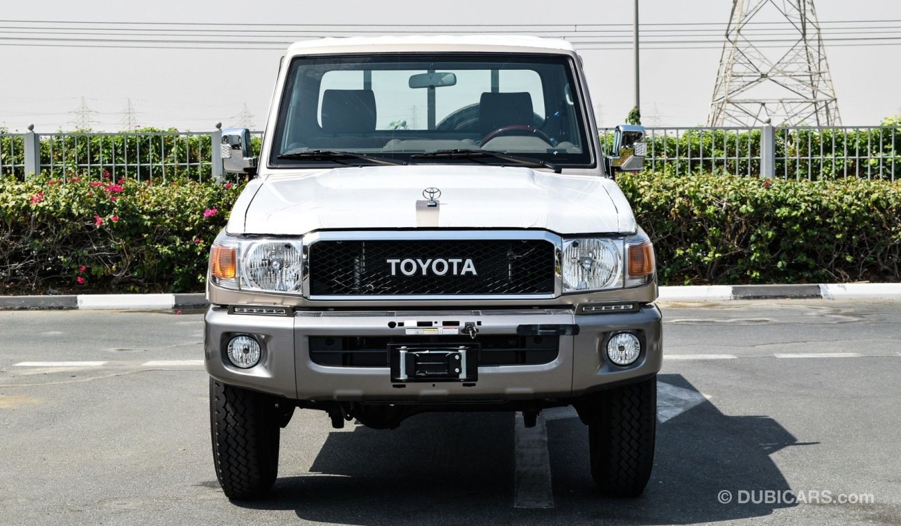 Toyota Land Cruiser Pick Up 4.0L V6 Petrol