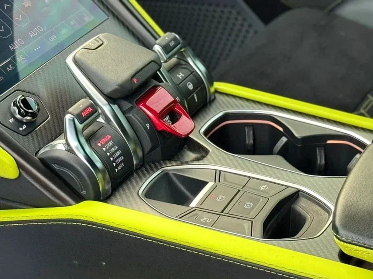 Lamborghini Urus STD 4.0T V8