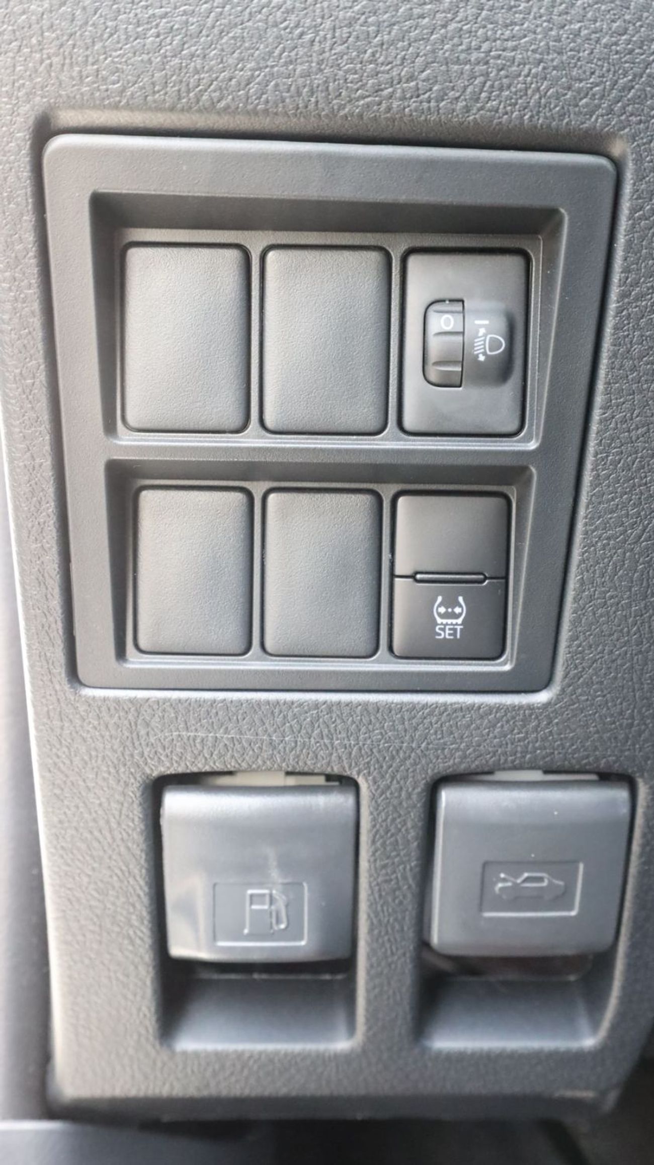 تويوتا هيلوكس GL Short 2.7L