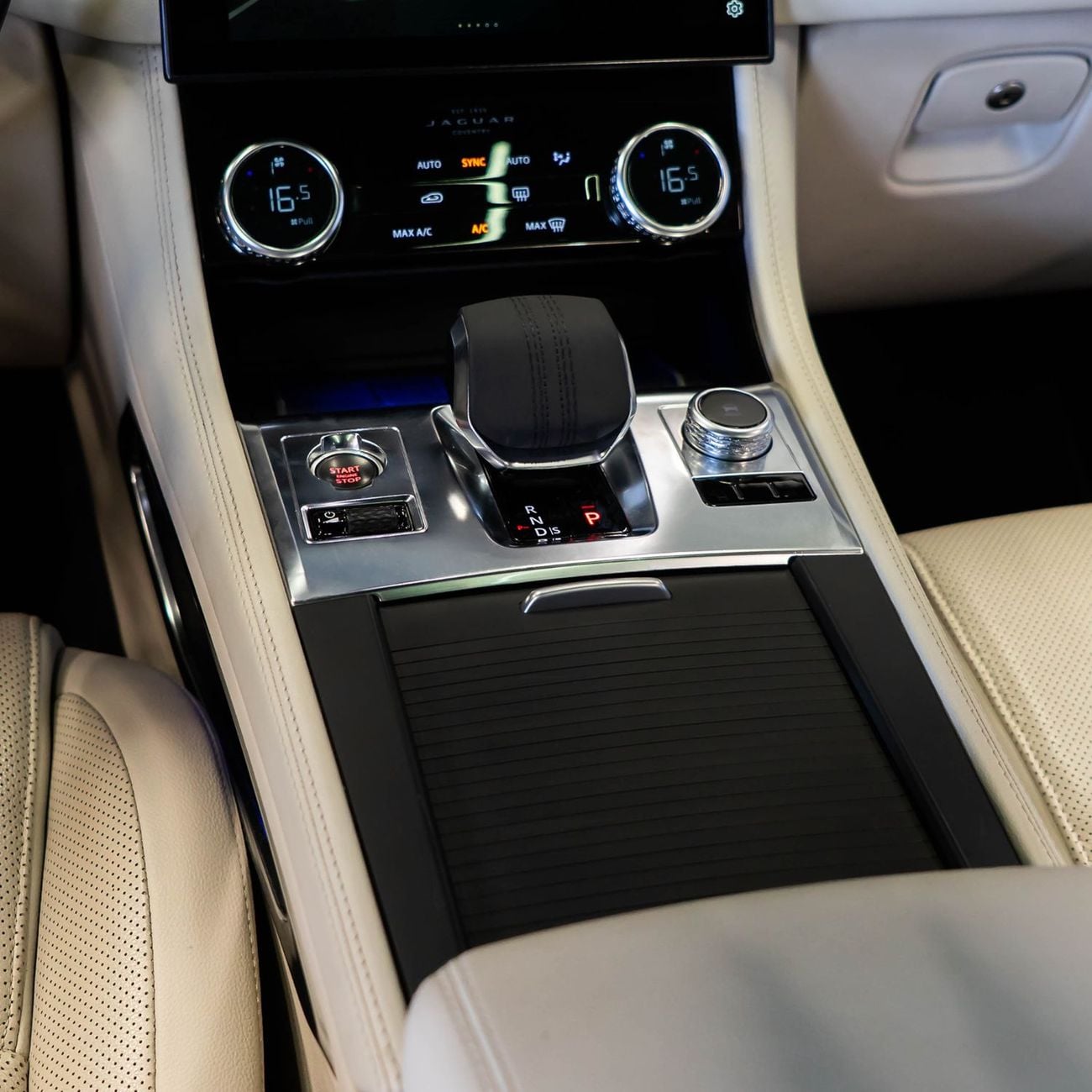 Jaguar F Pace S 2.0L AED 2,107 p.m • 0% Downpayment • Jaguar F-Pace P250 S  • 1 Year Warrant