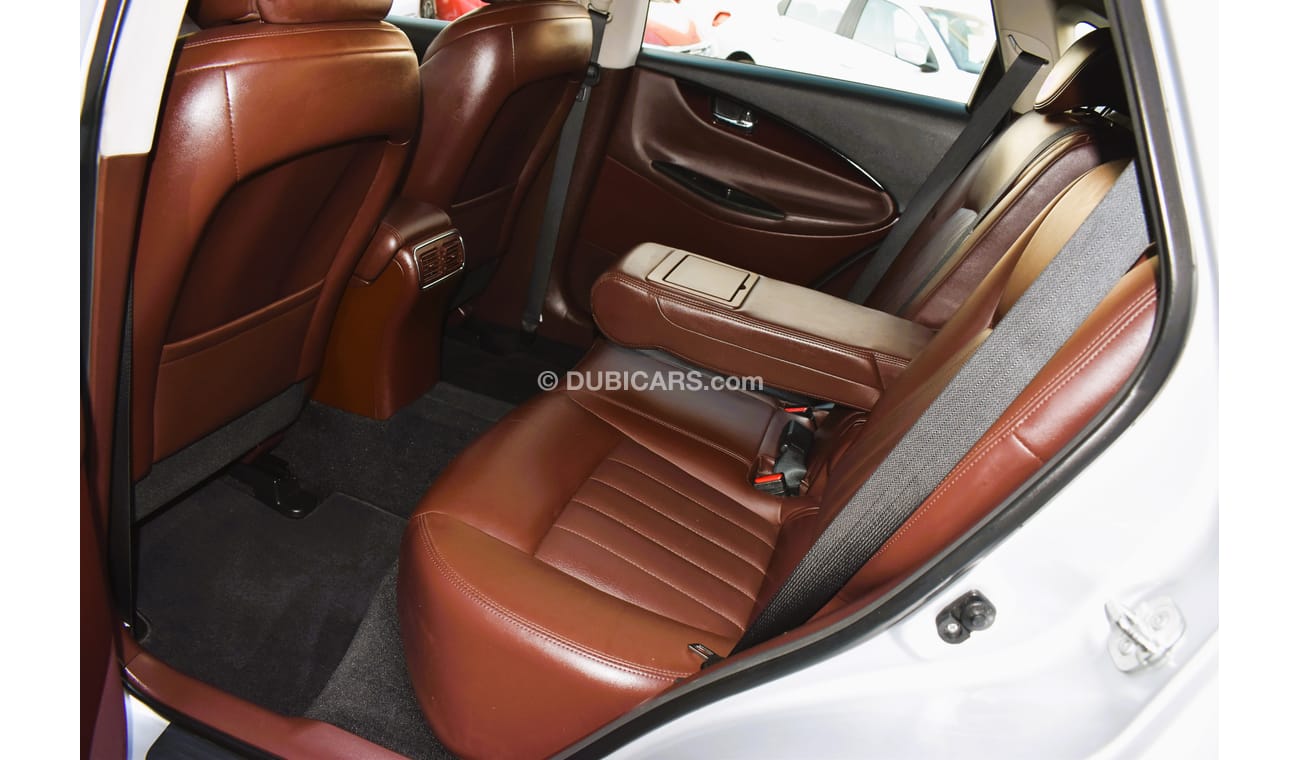 Infiniti QX50 AED 1439 PM | 3.7L QX50 LUX AWD GCC DEALER WARRANTY