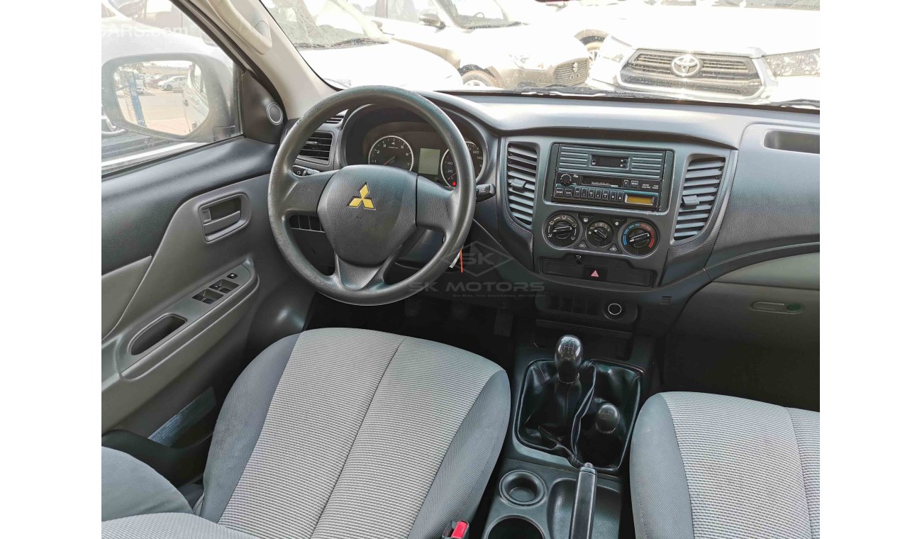 Mitsubishi L200 2.4L 4CY Petrol, 16" Rims, Fabric Seats, 4WD, Power Steering, Xenon Headlights, Radio (LOT # 9217)
