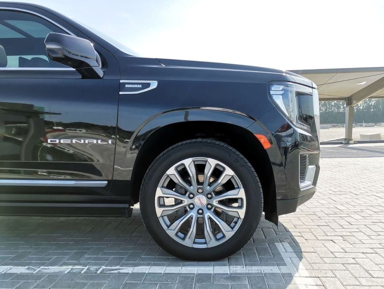 GMC Yukon GMC Denali Diesel - 2021 - Black