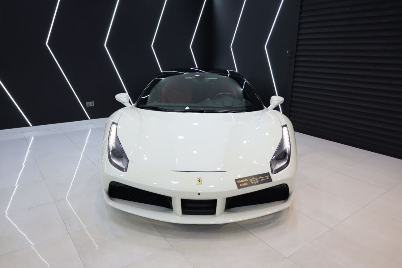 Ferrari 488 Ferrari 488 GTB 2017, Bianco Avus Exterior, Passenger Display, Very Low KM, GCC Spec!!