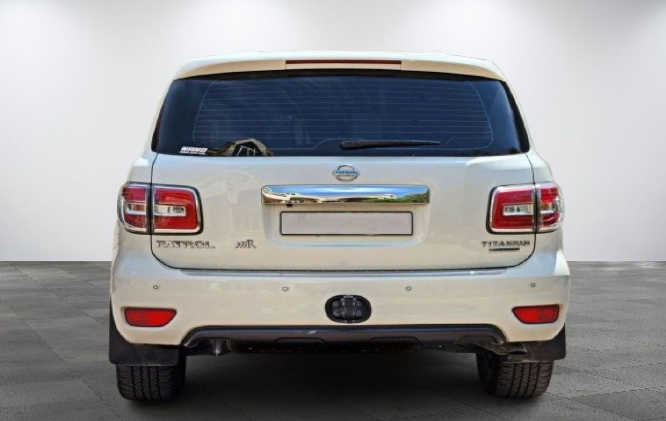 نيسان باترول LE T2 TITANIUM LE Titanium 5.6L Excellent condition - Large Engine