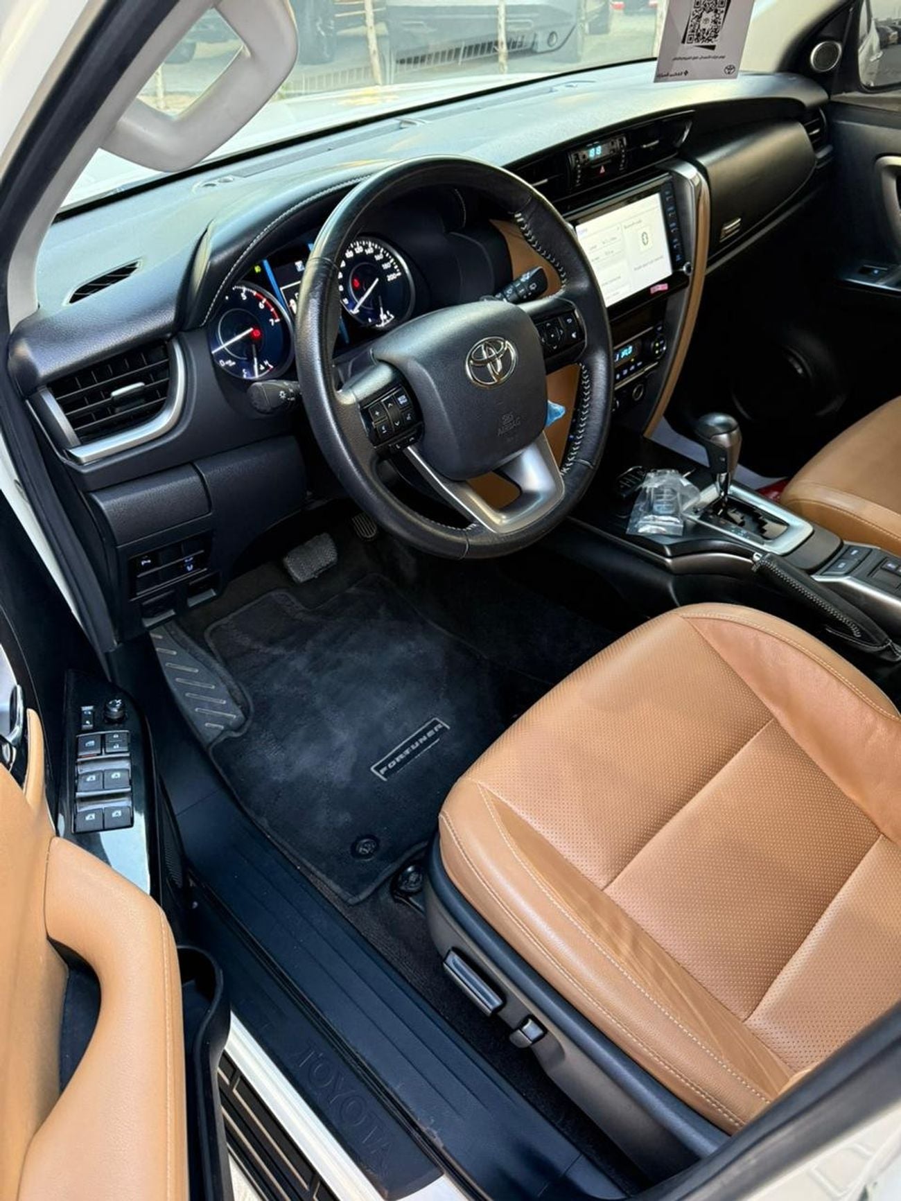 تويوتا فورتونر VXR 4.0L (278 HP)