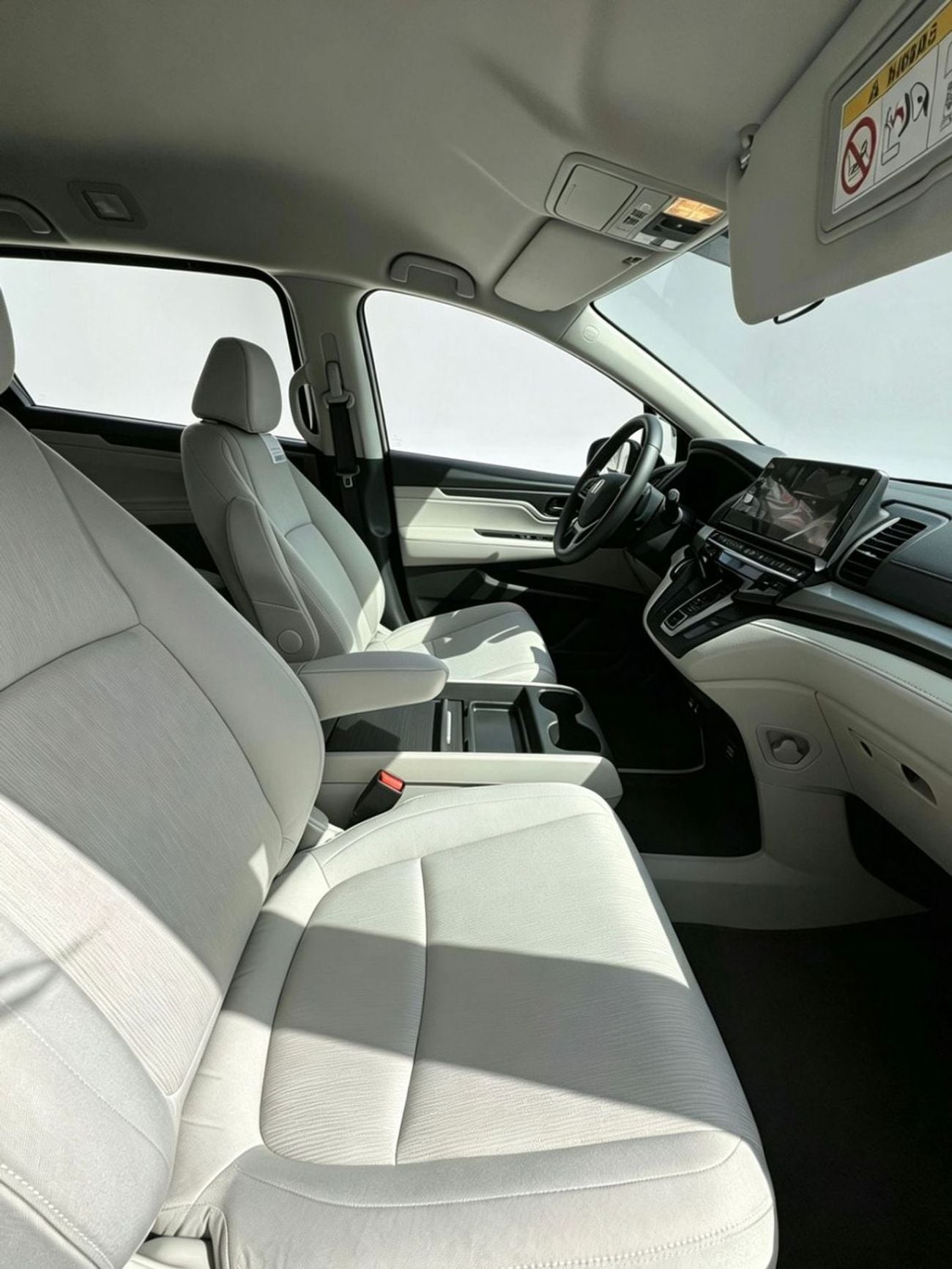 Honda Odyssey Honda Odyssey LX 2026 - GCC Specs - Bulk Orders Available - Range of Colors