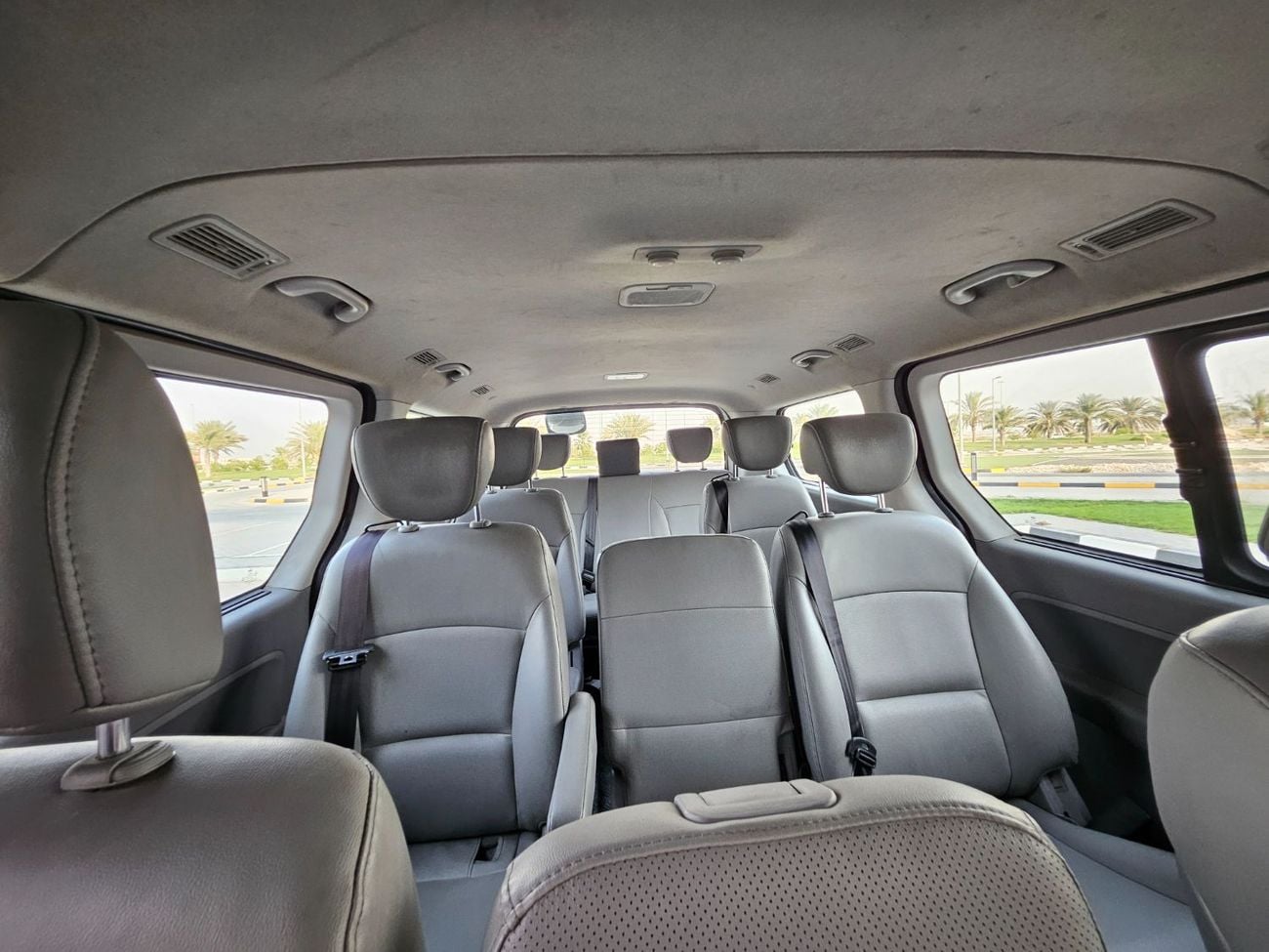 Hyundai Grand Starex STANDARD