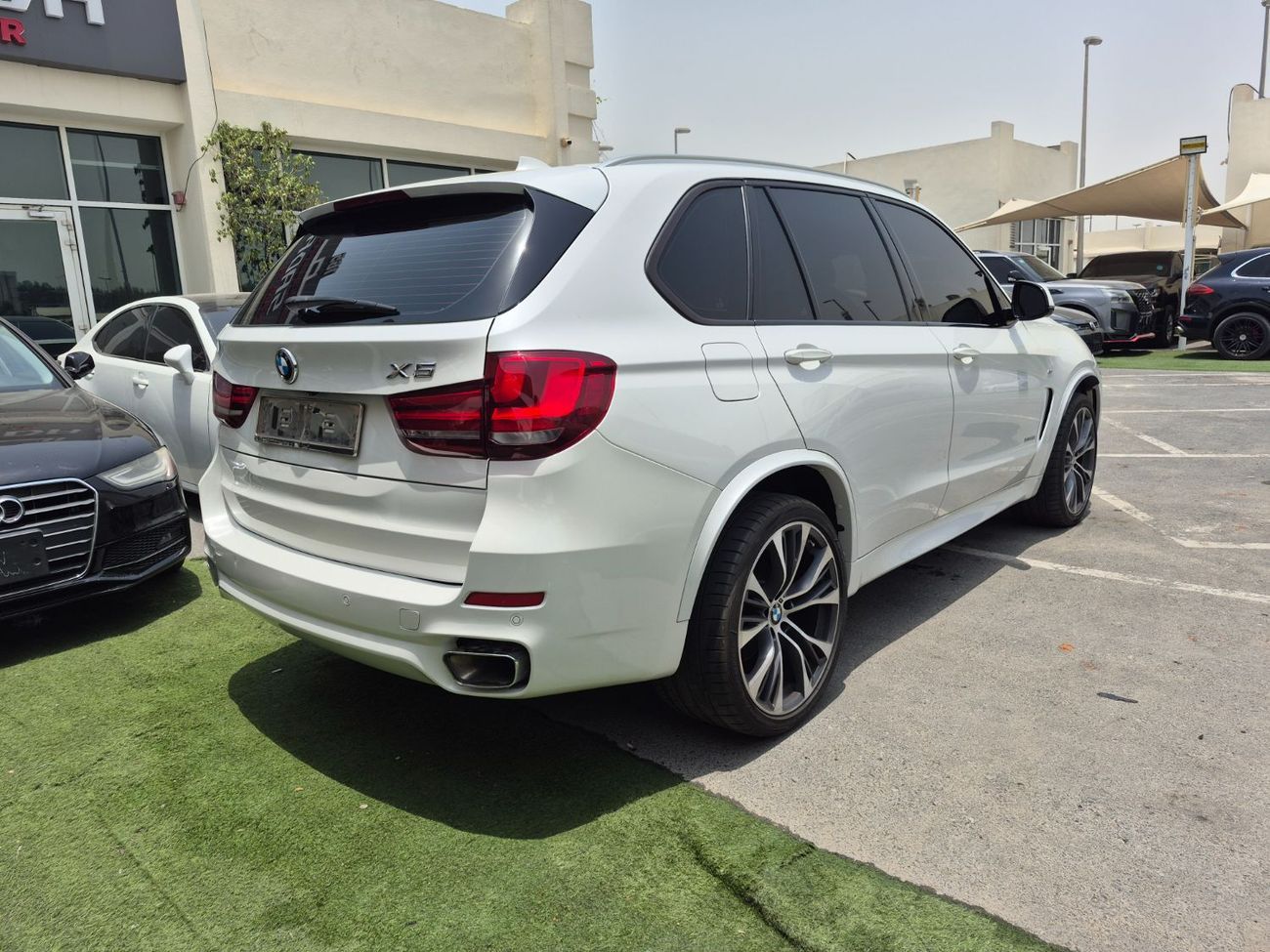 BMW X5 50i xDrive 4.4L