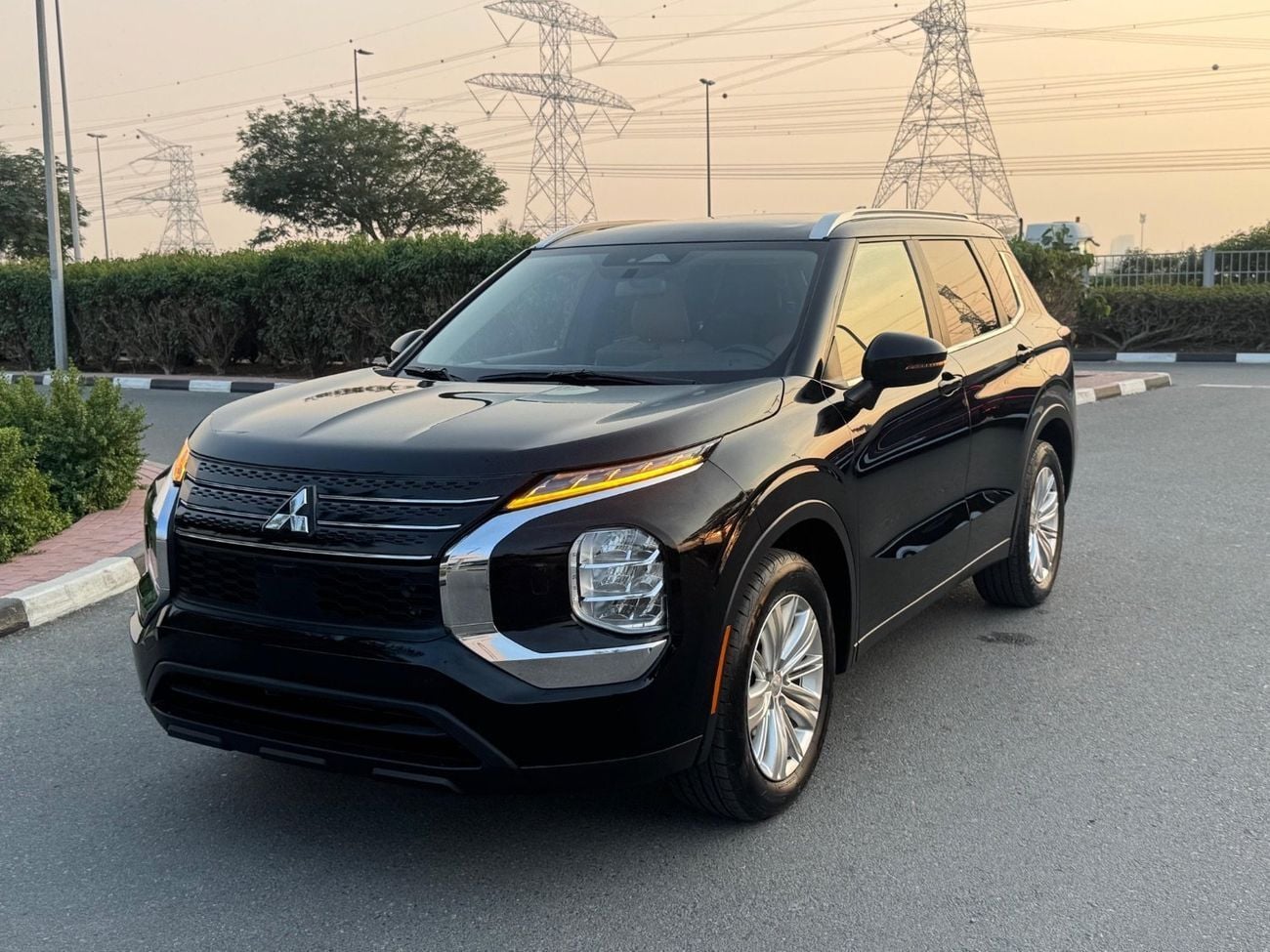 Mitsubishi Outlander 2022 LIMITED PANORAMA FULL OPTION 2.4 LEATHER SEATS CANADA SPEC