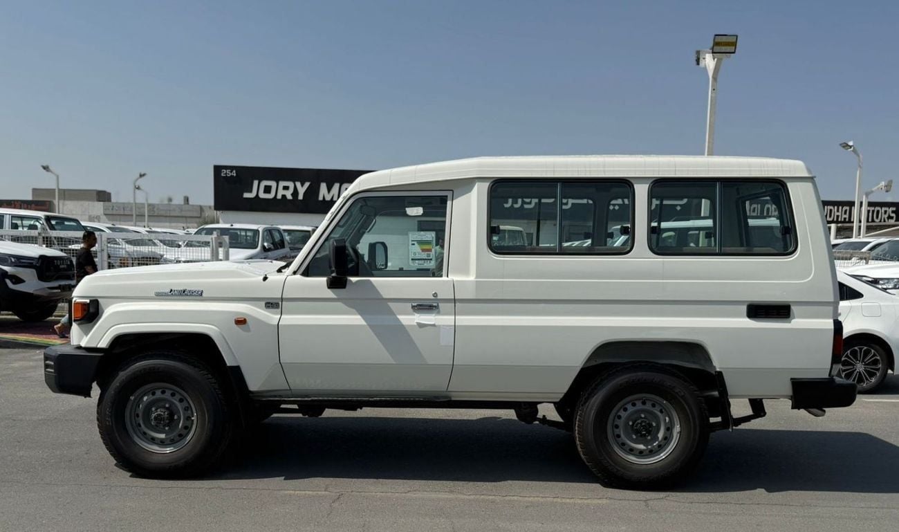 تويوتا لاند كروزر 70 LC78 HARDTOP 2.8L DIESEL 3 DOORS BASIC OPTION 2025 MODEL