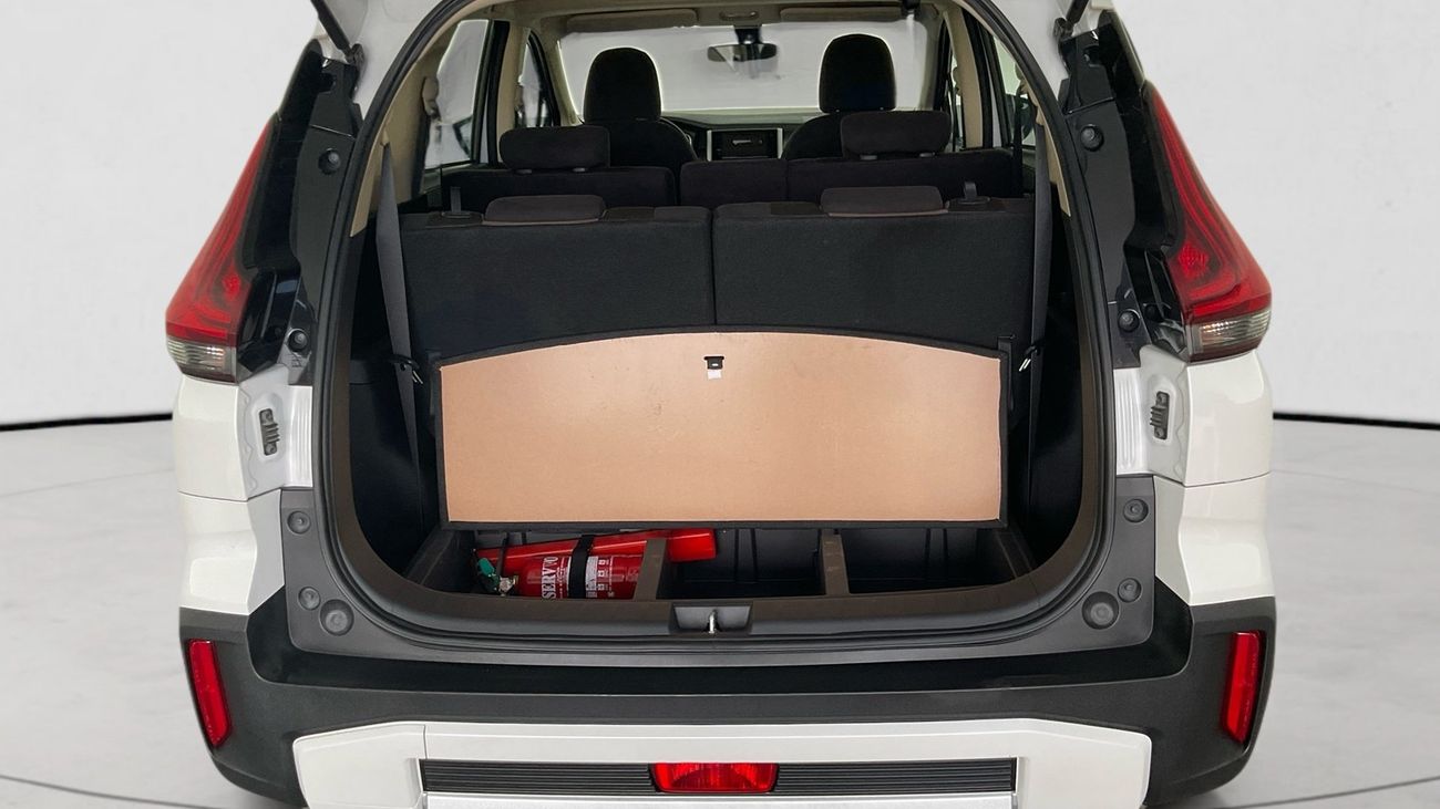 ميتسوبيشي إكسباندر كروس Premium | شامل الضمان | 0 ﺪﻔﻋﺓ ﺃﻮﻟﻯ