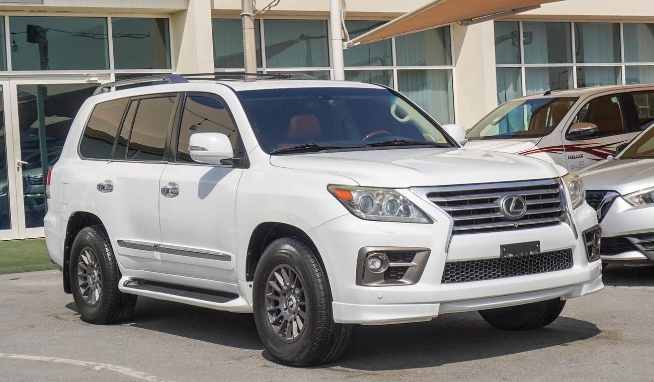 Lexus LX 570 S