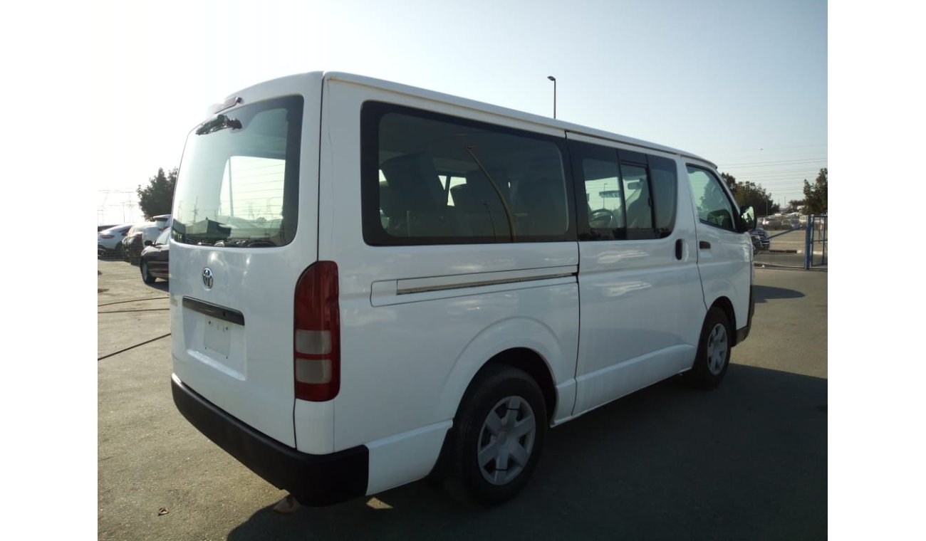 Toyota Hiace 2009,  [Left Hand Drive], Manual 2.7CC, Perfect Condition, 10 Seater, Diesel