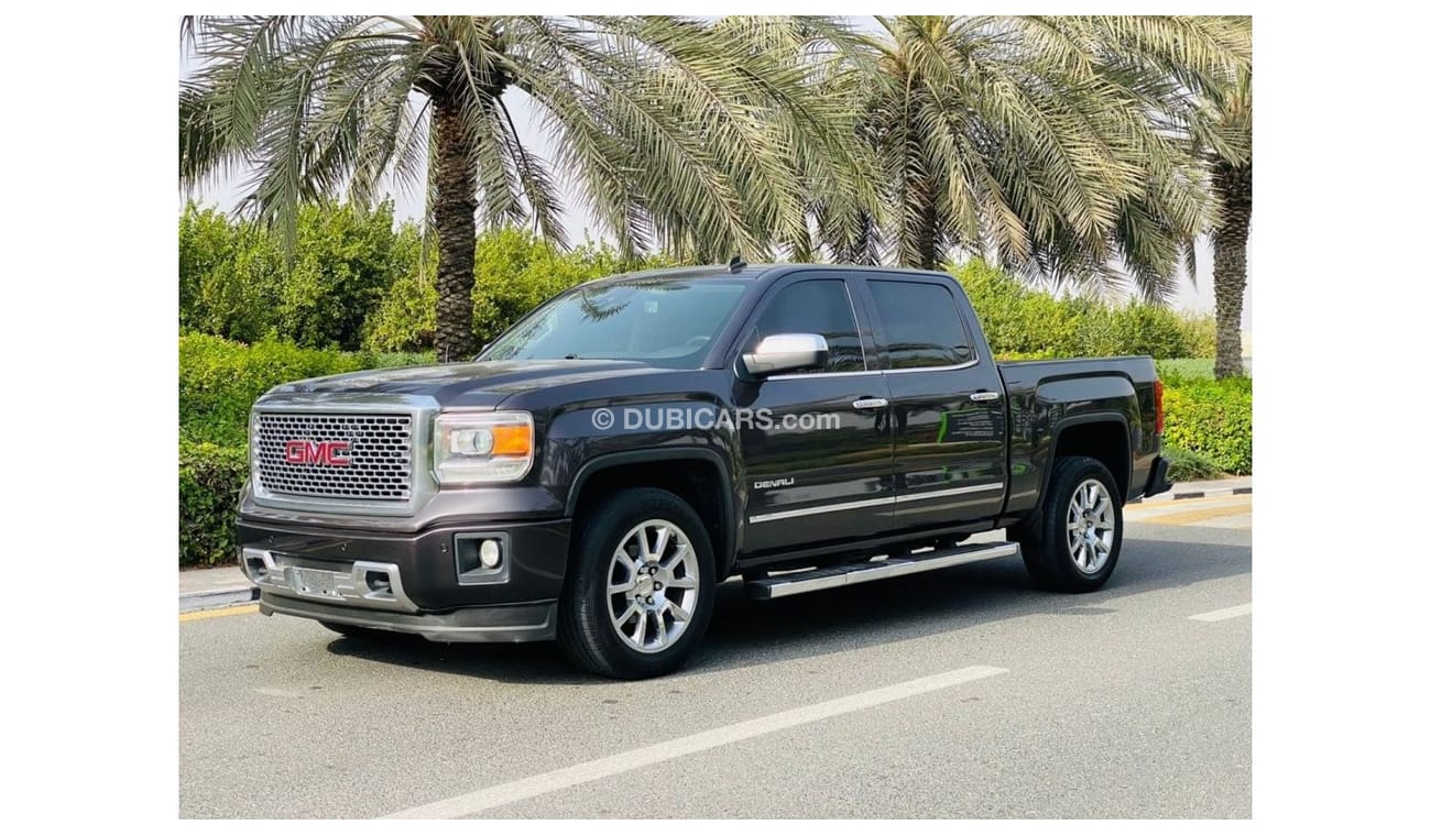 GMC Sierra GMC Sierra Denali 2015 GCC full option perfect condition