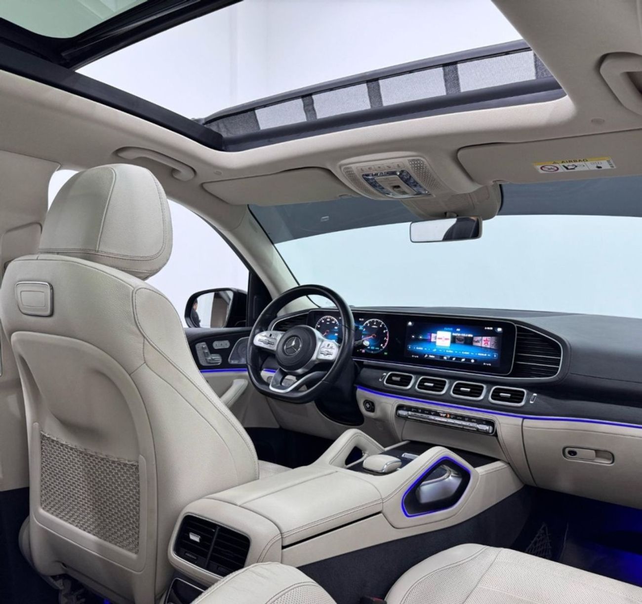 مرسيدس بنز GLS 450 4MATIC 2020 Mercedes Benz GLS450 AMG 4MATIC, Mercedes Warranty, Fully Loaded, 7 Seater, GCC