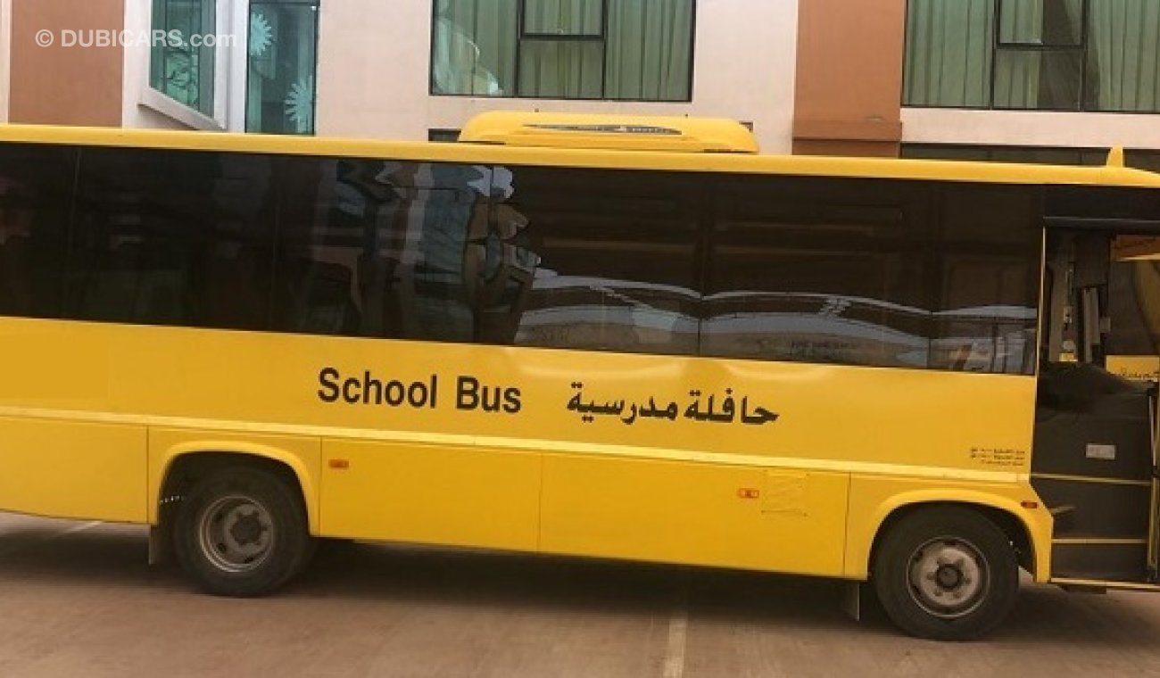 اشوك ليلاند فالكون ASHOK LEYLAND 2017 SCHOOL BUS 44 SEATER