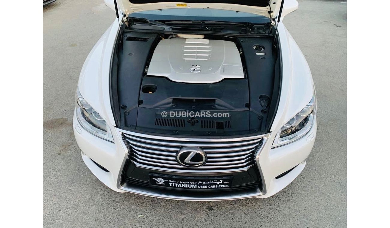 Lexus LS460