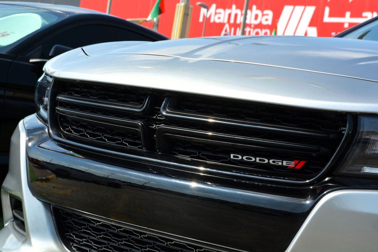 Dodge Charger R/T Highline CHARGER//RT/V8/5.7L**VERY CLEAN **ORIGINAL AIR BAGS**VERY GOOD CONDITION