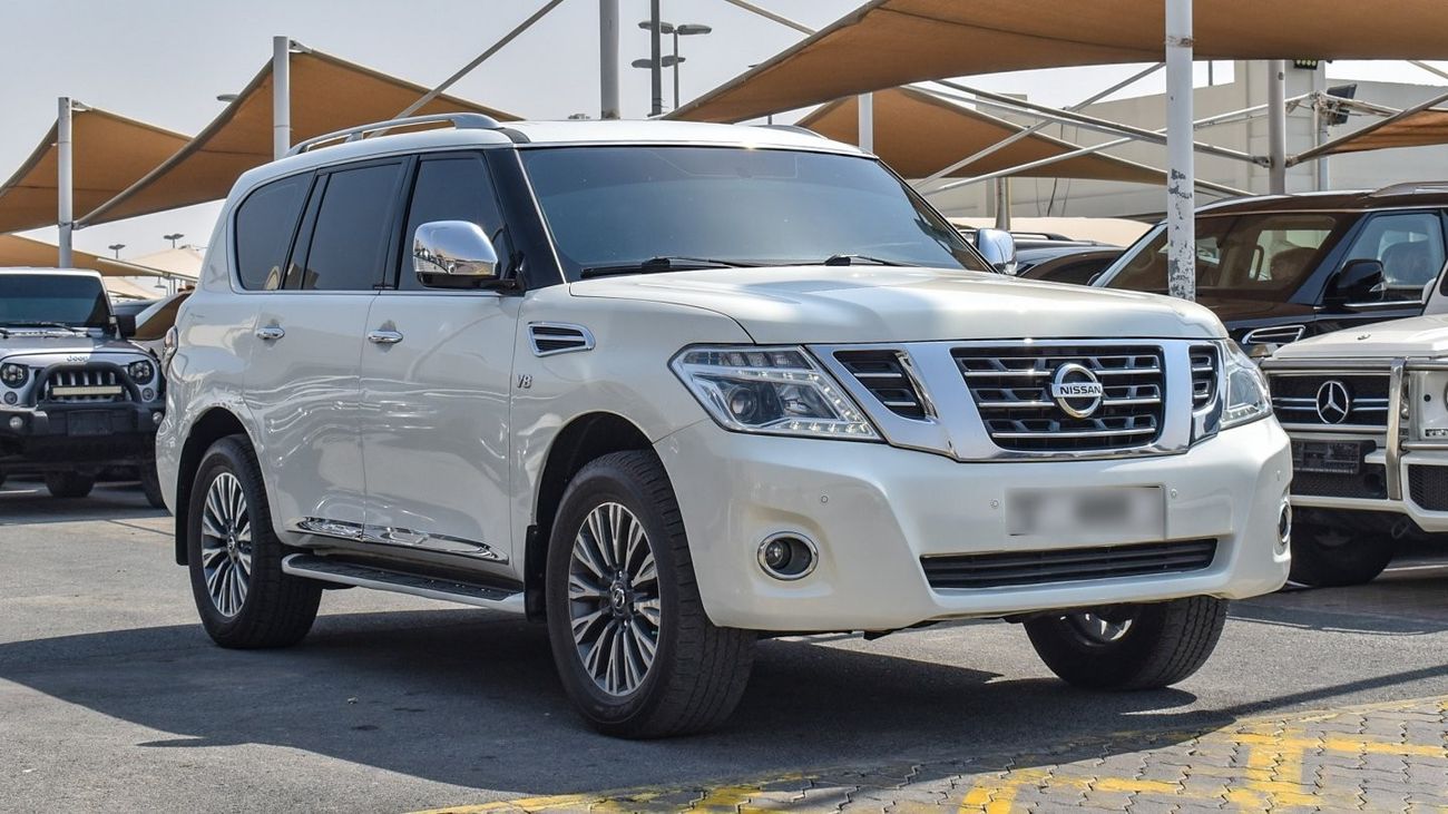 Nissan Patrol SE With Platinum kit