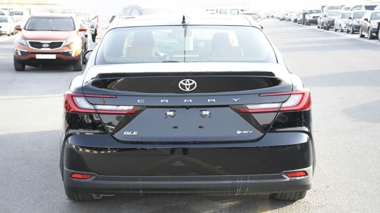 تويوتا كامري GLE 2.5L Hybrid 2025YM
