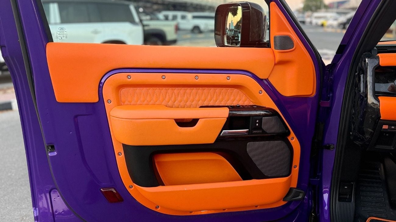 لاند روفر ديفندر 90 HSE P400