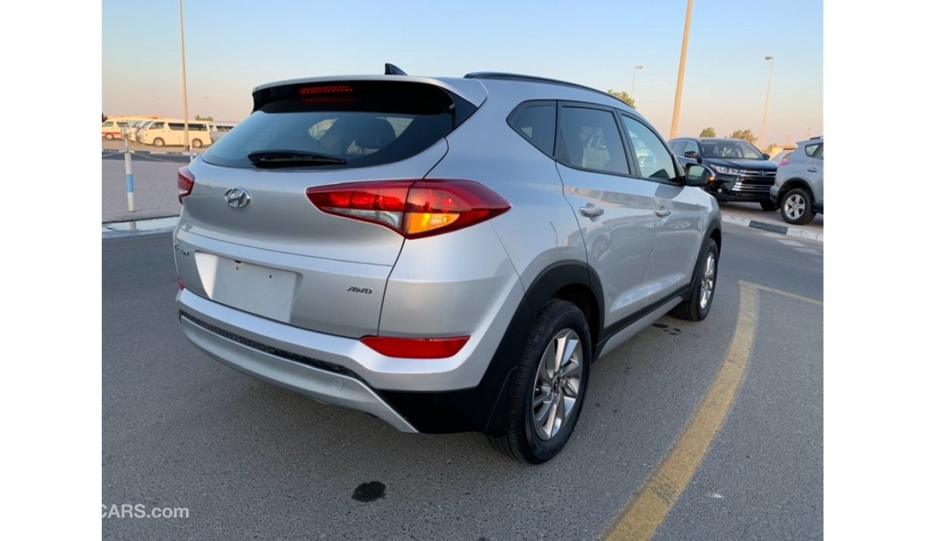 Hyundai Tucson PANORAMIC 4WD AND ECO 2.0L V4 2018 AMERICAN SPECIFICATION