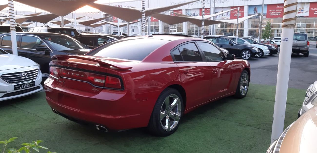 Dodge Charger Customs papers number one, leather, rear spoiler, all sensors, fingerprint, alloy wheels, fog lights