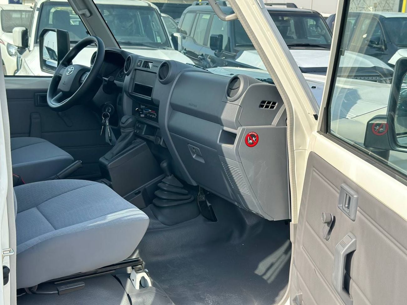 Toyota Land Cruiser 70 LC 78 HARDTOP 2.8L AT Hardtop LC78 2.8L DSL A/T // 2026 // STD Option With Manual Window // Special