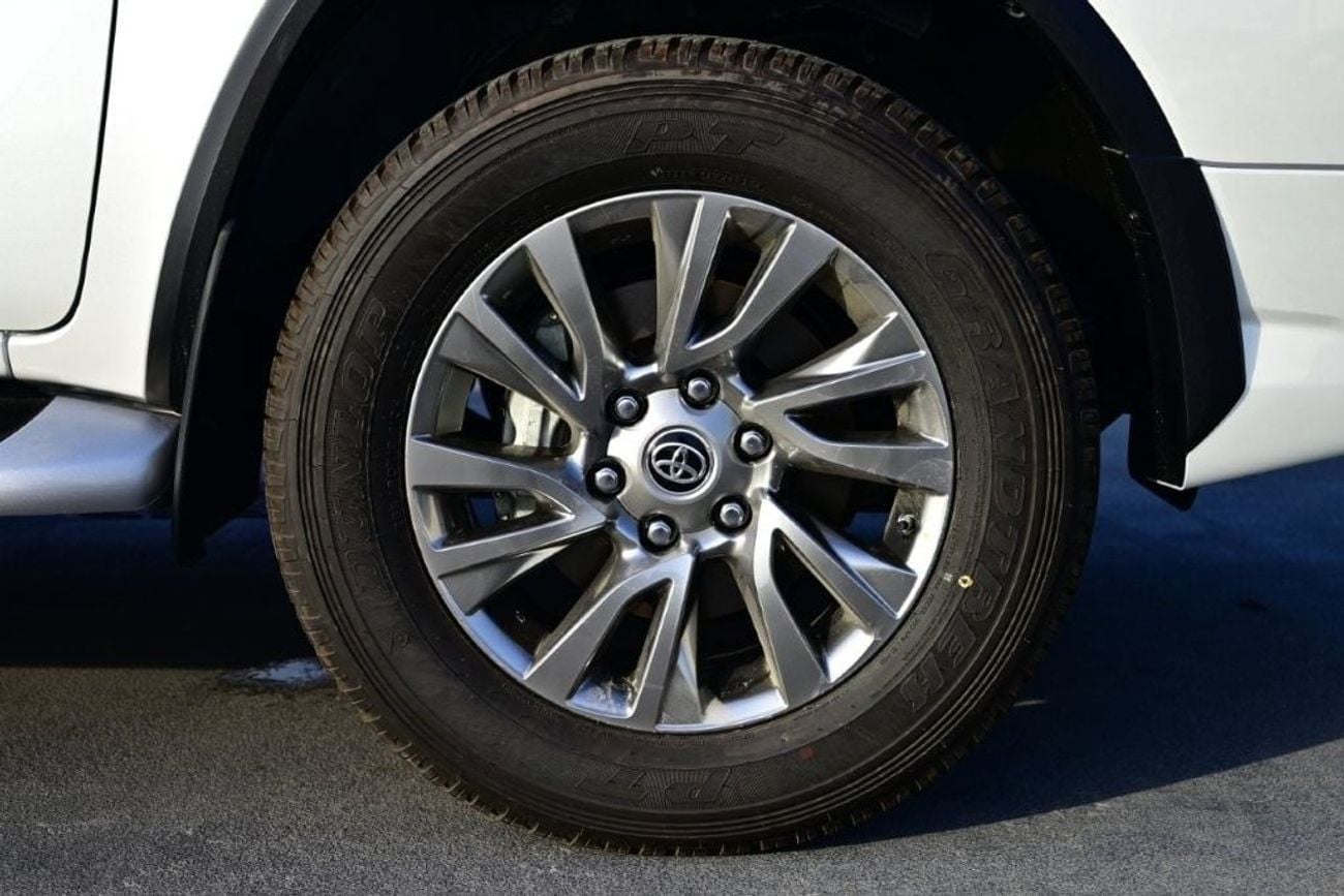 Toyota Fortuner VXR 2026