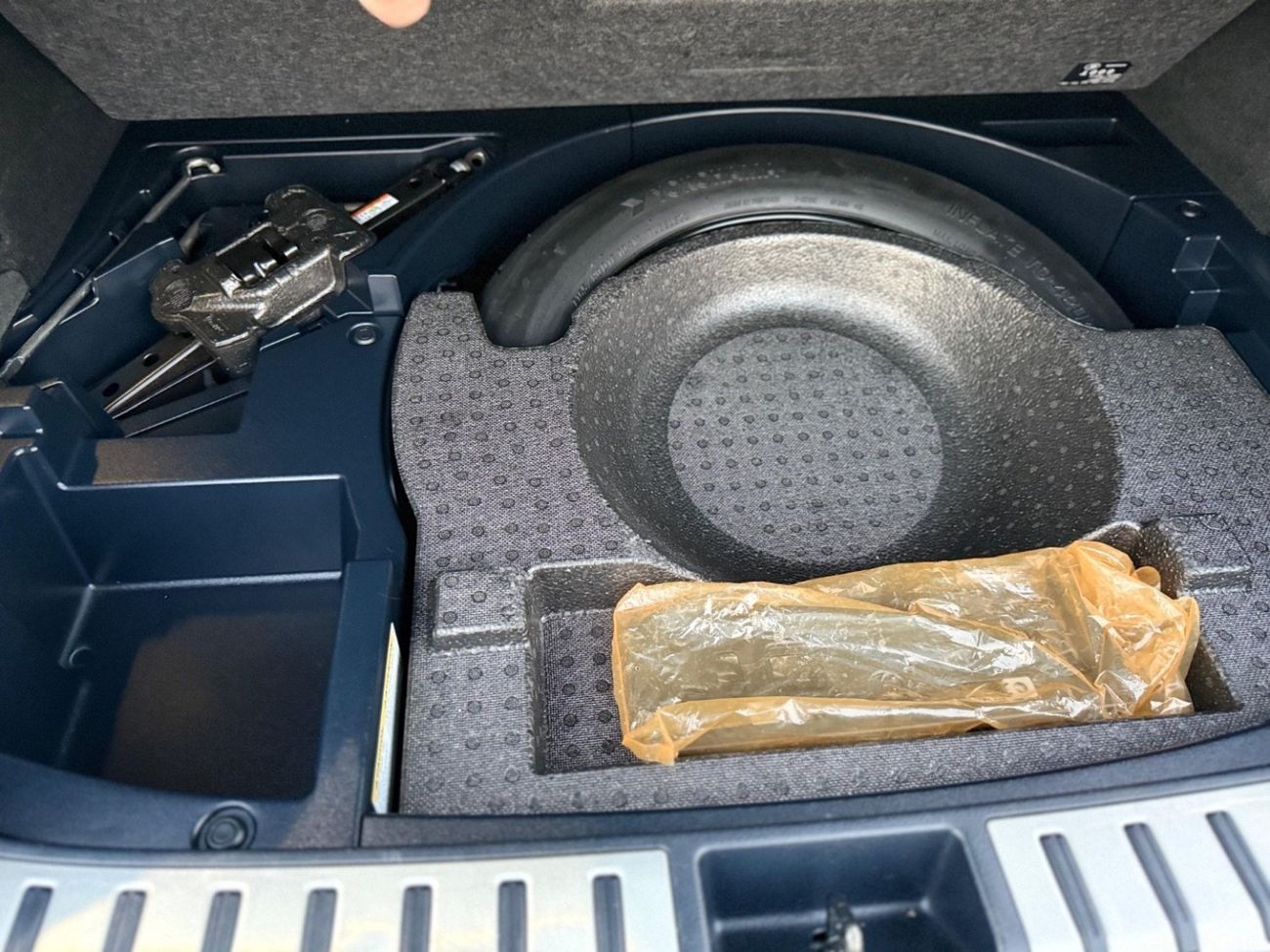 Lexus NX300 F- Sport Full Option