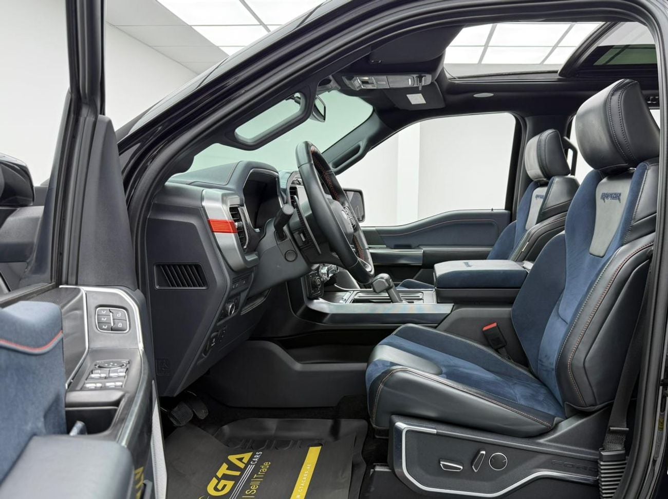 Ford F 150 Raptor 2022 Ford F150 Raptor With 37 Package, 2027 Ford Warranty + Service Pack, Fully Loaded, GCC